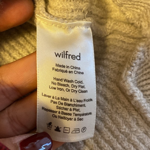 Wilfred sleeveless 100% wool Aritzia - Picture 3 of 4